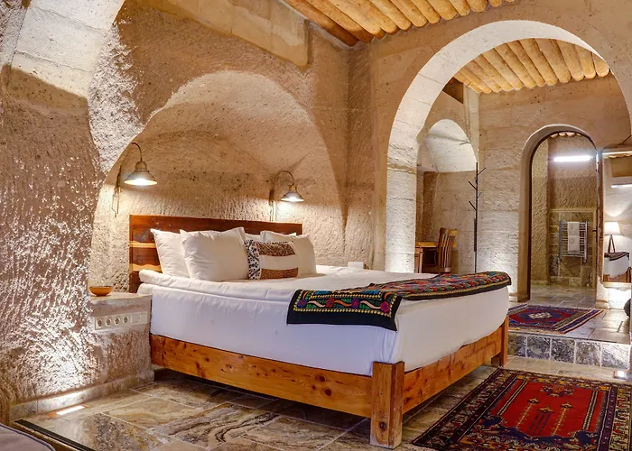 Petra Cappadocia Luxury 4* 우치사르